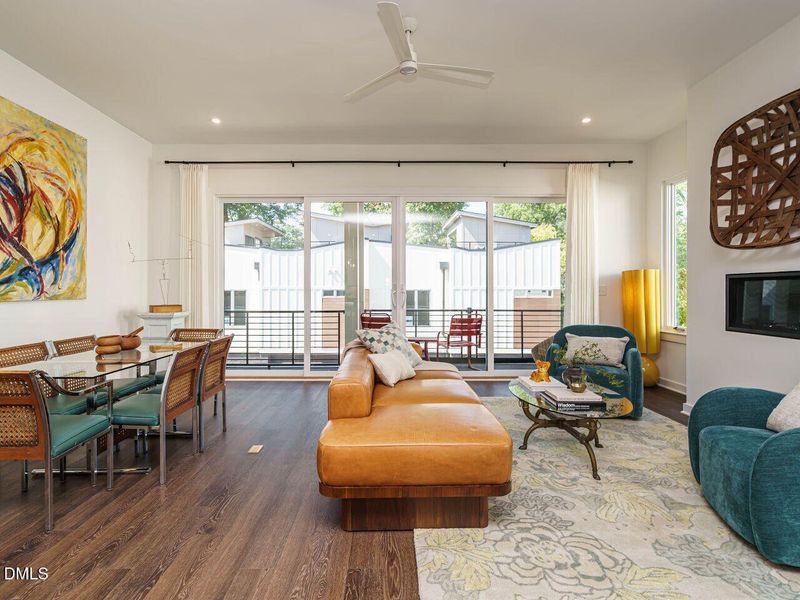 013-1280x960-living-dining