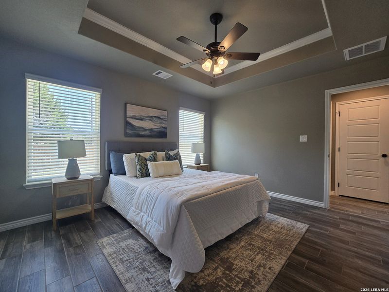 Furnished interior view inside a new home in , Canyon Lake (Image 6).