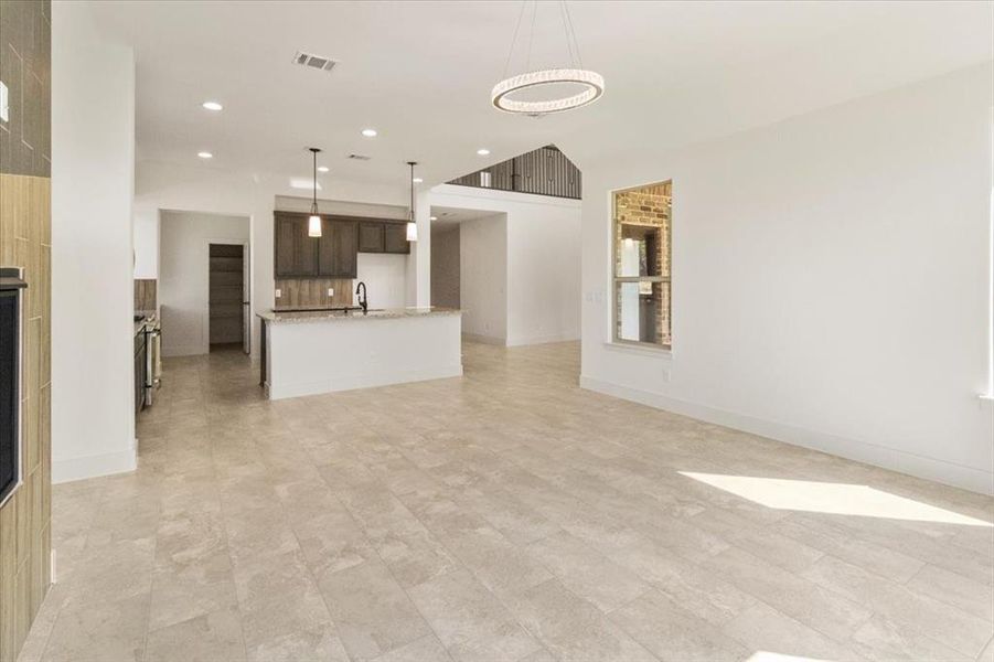 Spacious, unfurnished interior of a new home in , Fort Worth (Image 14). Spacious, unfurnished interior of a new home in , Fort Worth (Image 14).