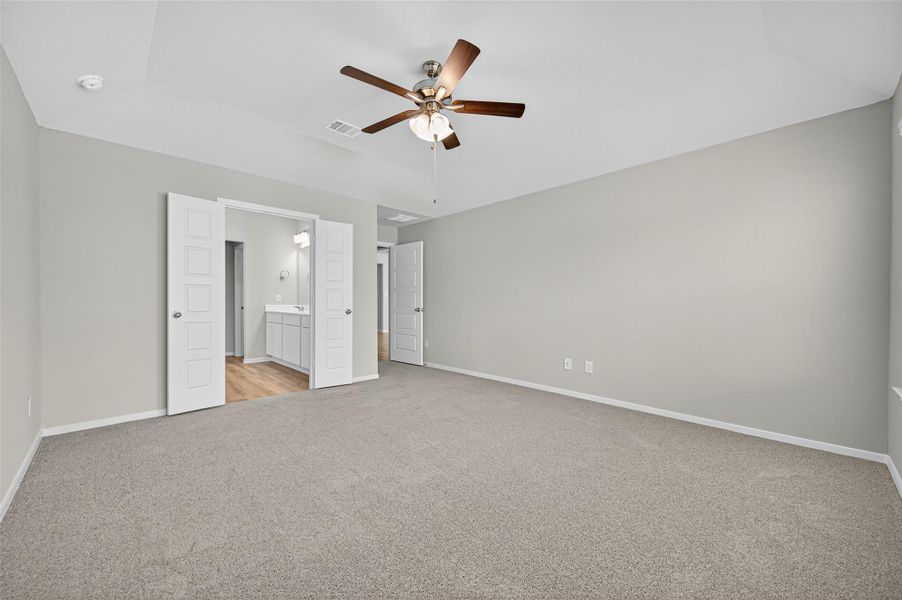 Spacious, unfurnished interior of a new home in Cypress Green, Hockley (Image 20). Spacious, unfurnished interior of a new home in Cypress Green, Hockley (Image 20).
