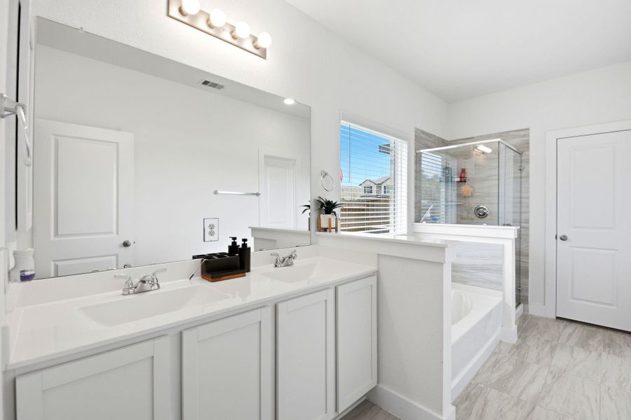 Furnished interior view inside a new home in Massey Oaks, Pearland (Image 40).