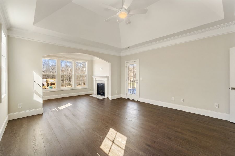 Spacious, unfurnished interior of a new home in Walnut Grove, Easley (Image 31).