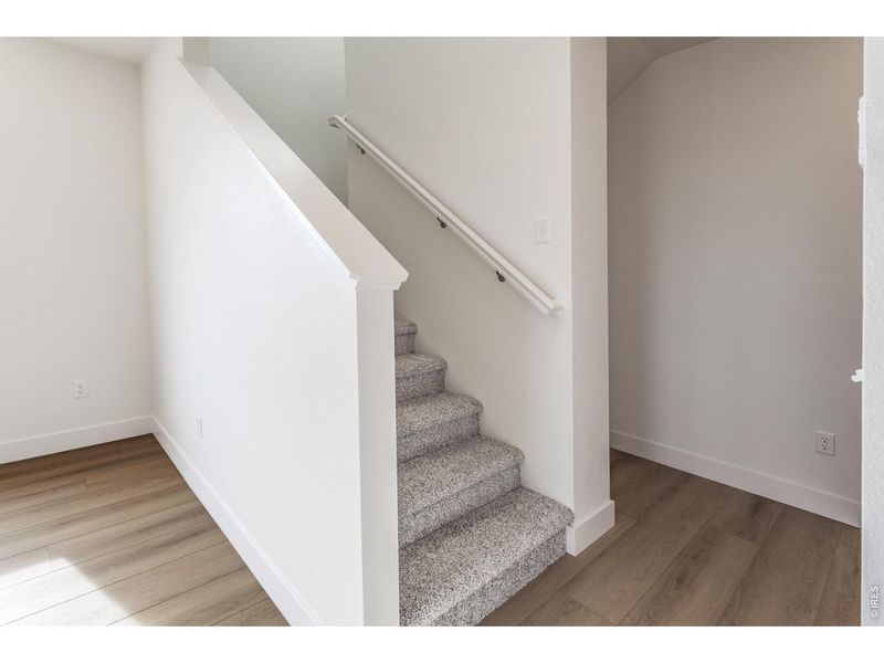 Spacious, unfurnished interior of a new home in , Timnath (Image 34).