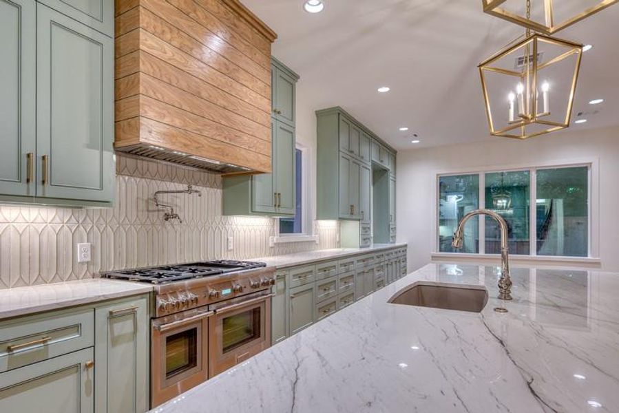 Phenomenal Kitchen