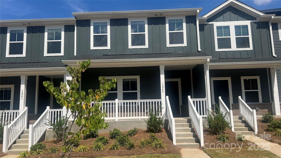 Exterior details and patio area of a home in , Mooresville (Image 1).