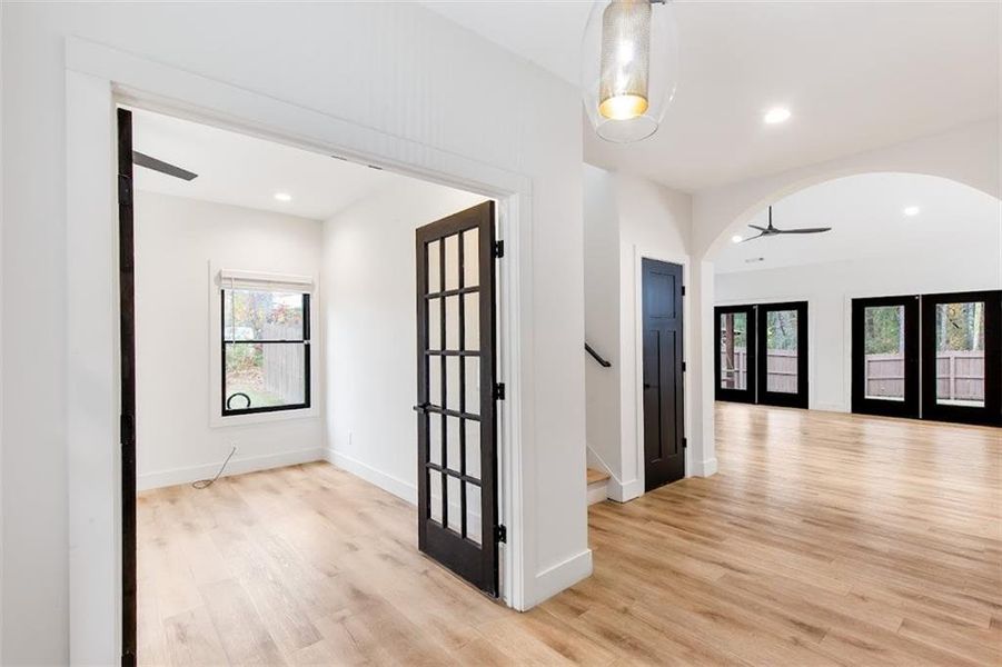 Spacious, unfurnished interior of a new home in , Bremen (Image 32). Spacious, unfurnished interior of a new home in , Bremen (Image 32).