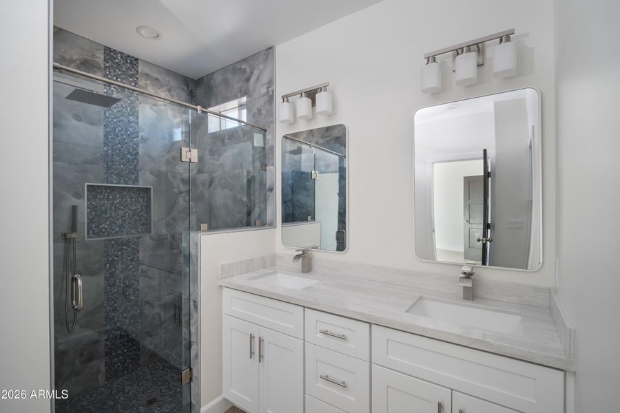 34207 W Chambers St - Inside Cam-57 34207 W Chambers St - Inside Cam-57