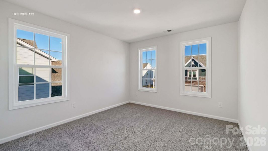 Spacious, unfurnished interior of a new home in Laurelbrook, Sherrills Ford (Image 34).