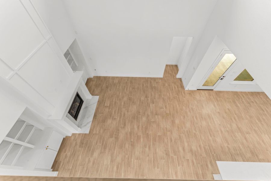 Spacious, unfurnished interior of a new home in , Tomball (Image 40).