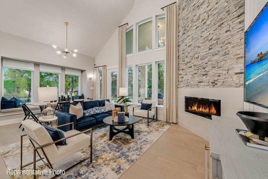 Furnished interior view inside a new home in Grand Braniff Park, Irving (Image 6).