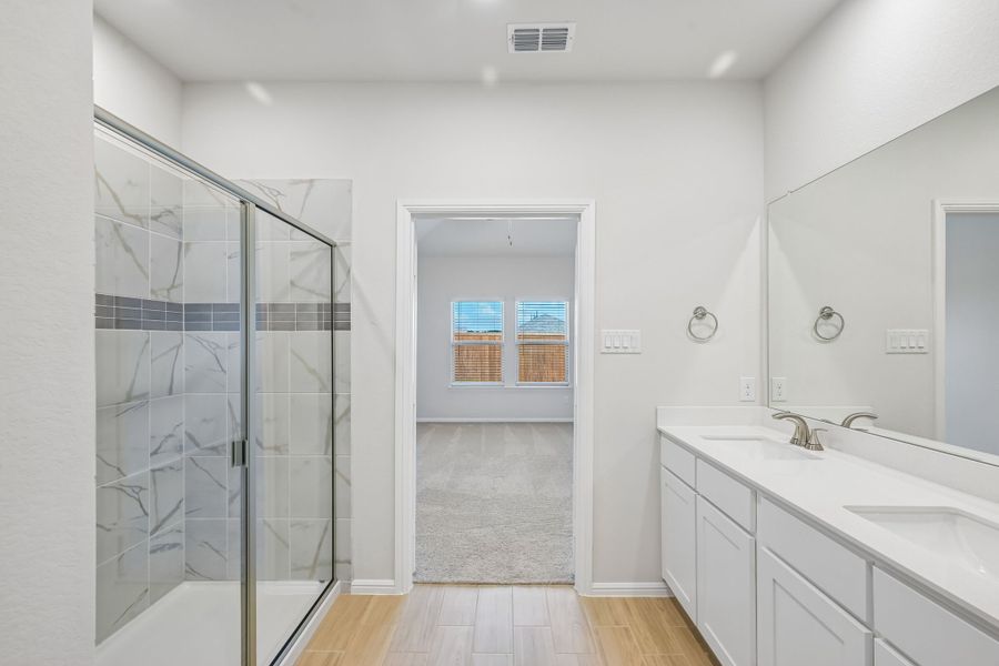 Owners Bathroom