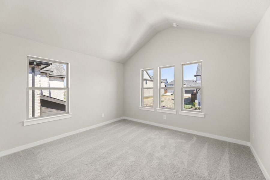 Spacious, unfurnished interior of a new home in Hillside Village 40s, Celina (Image 25).