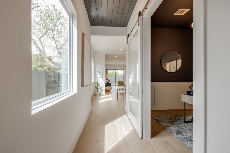 ASK ABOUT CUSTOMIZATION OPTIONS DURING CONSTRUCTION ONLY *MAZZARINO MODEL HOME * PHOTOS MAY SHOW A SIMILAR FLOOR PLAN AND/OR UPGRADED/ALTERNATIVE FINISHES * Please use these photos as a guide *THIS IS AN ACTIVE CONSTRUCTION SITE, BUYERS MUST REQUEST APPOINTMENT TO BE ON PREMISE AT ALL TIMES.