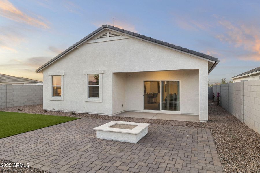 37-web-or-mls-10327-w-luxton-ln-lot-144