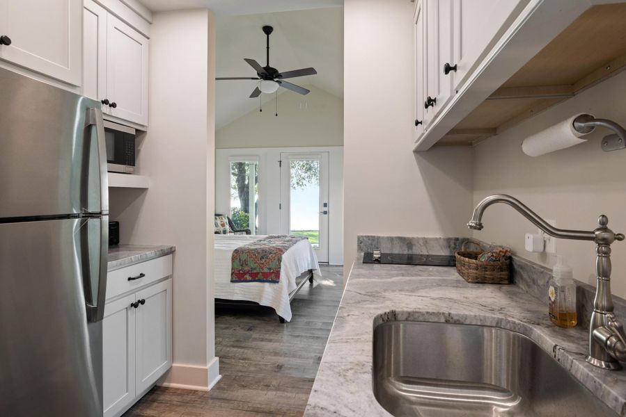 Furnished interior view inside a new home in , Bonneau (Image 44).
