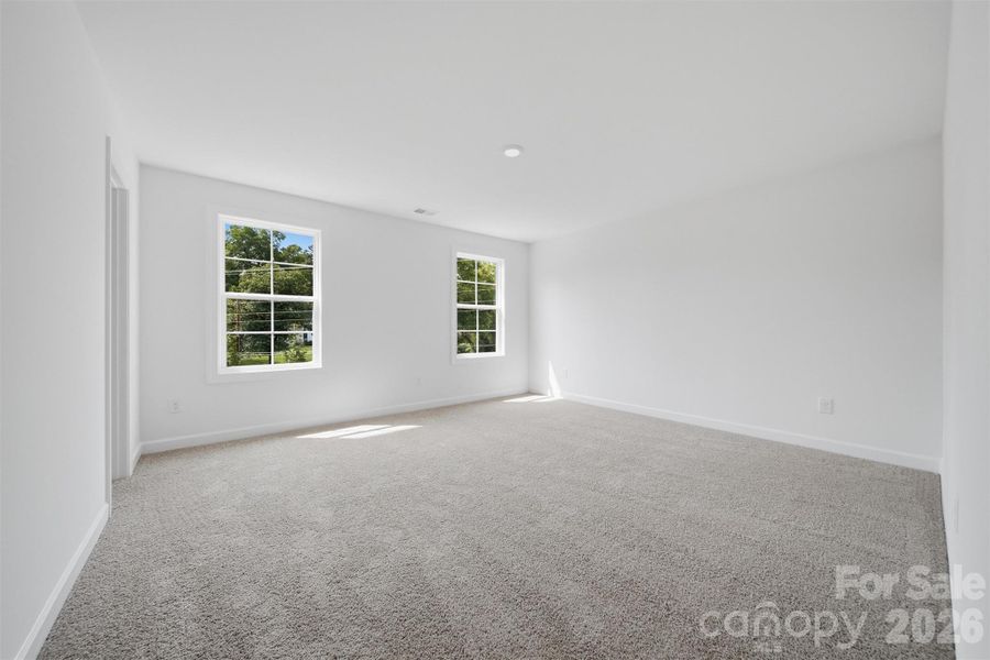 Spacious, unfurnished interior of a new home in , Hickory (Image 36).