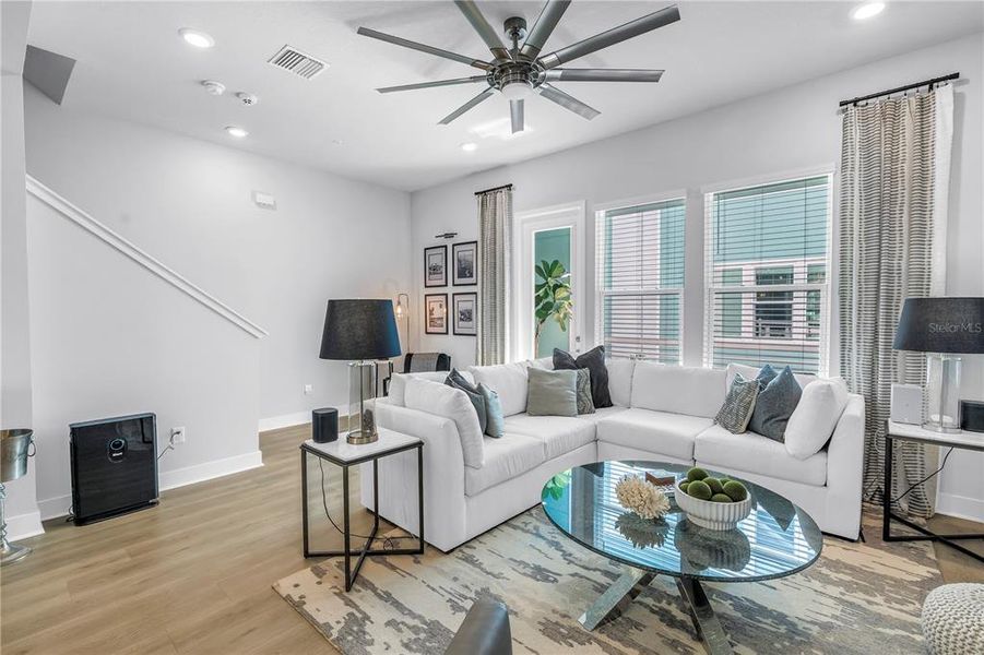 Furnished interior view inside a new home in , St. Petersburg (Image 24).