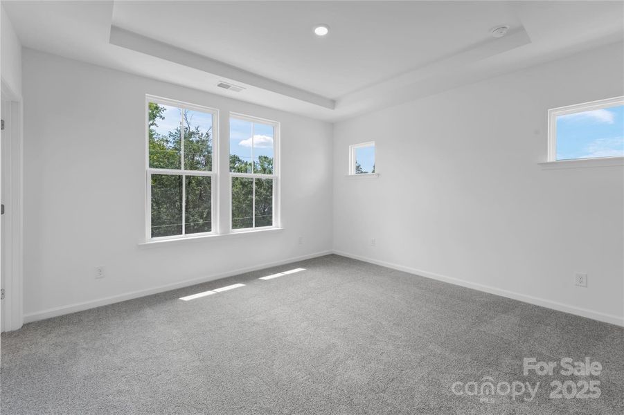 352 Catawba Avenue ~ Ready Now 352 Catawba Avenue ~ Ready Now