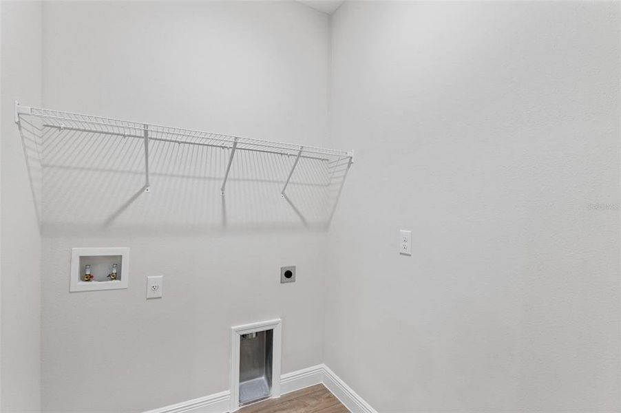 Spacious, unfurnished interior of a new home in Cherrywood Preserve, Ocala (Image 25).