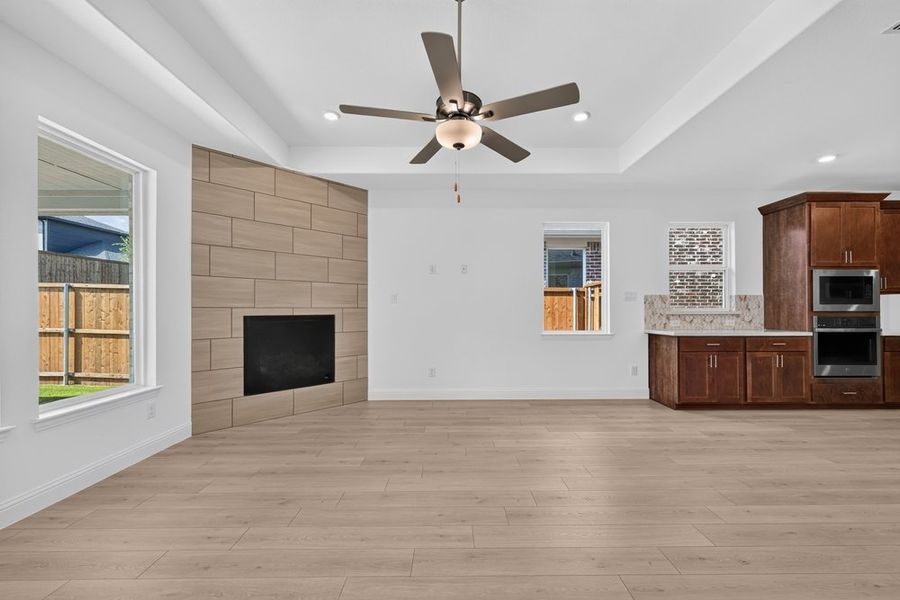 Spacious, unfurnished interior of a new home in South Oak, Lakewood Village (Image 15).