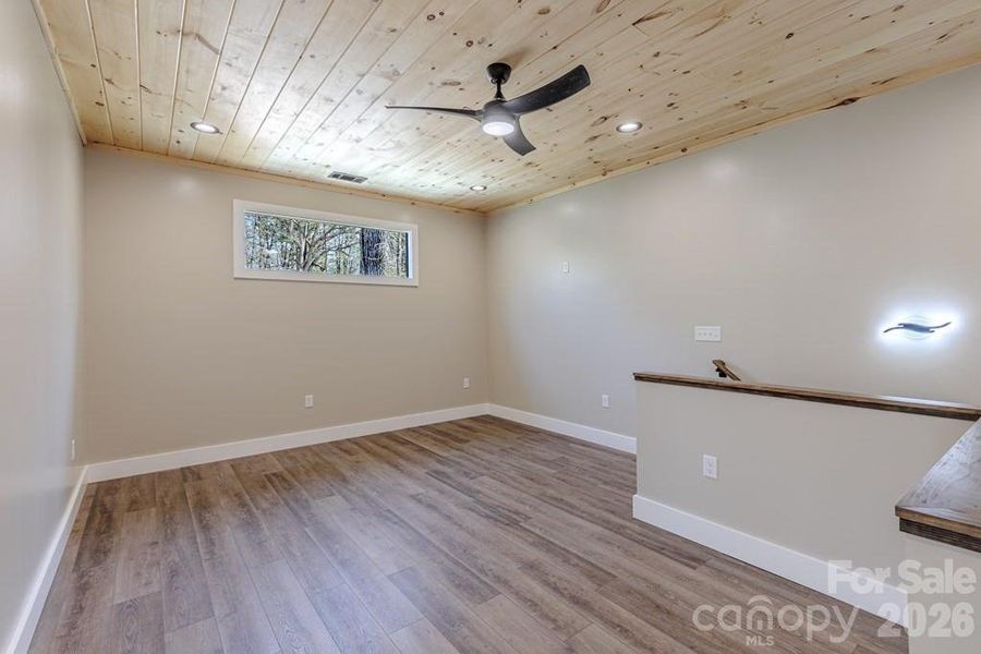 Spacious, unfurnished interior of a new home in , Whittier (Image 20).