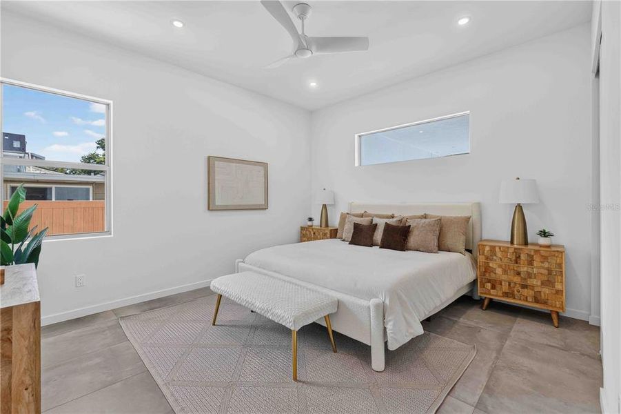Furnished interior view inside a new home in , Sarasota (Image 51).