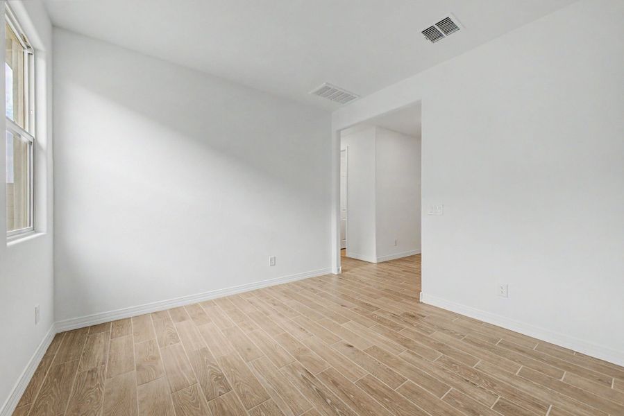Spacious, unfurnished interior of a new home in Tierra Vistoso, Surprise (Image 11). Spacious, unfurnished interior of a new home in Tierra Vistoso, Surprise (Image 11).
