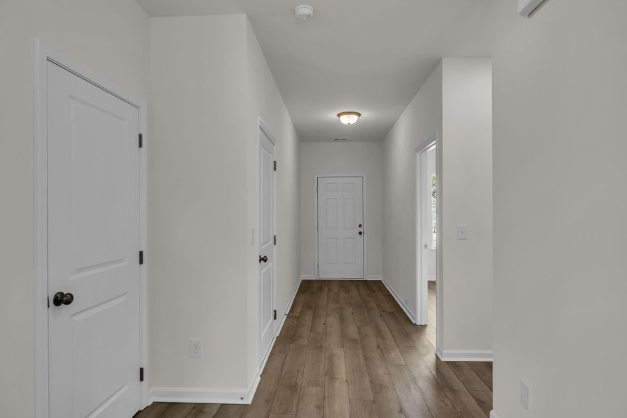 Spacious, unfurnished interior of a new home in Hampshire Hills, Columbia (Image 23). Spacious, unfurnished interior of a new home in Hampshire Hills, Columbia (Image 23).