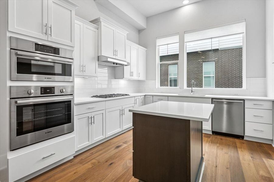 Furnished interior view inside a new home in Trinity Bluff, Dallas (Image 7).