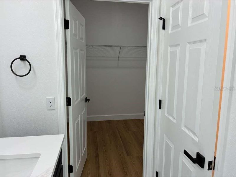 Image 29 of a home in .