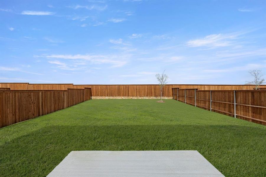 27. 14131 Donahue - Patio