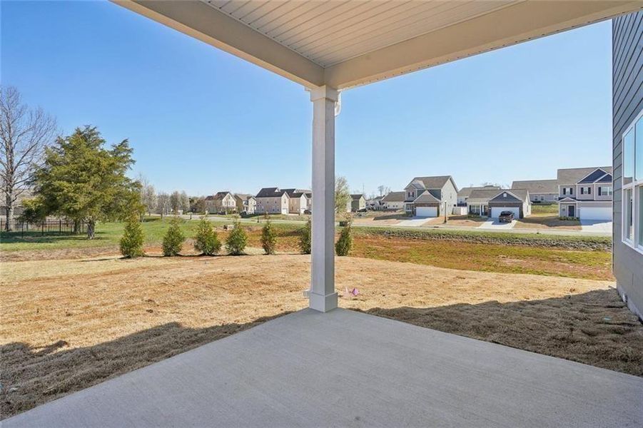 Exterior details and patio area of a home in Oakmont, Dallas (Image 27).