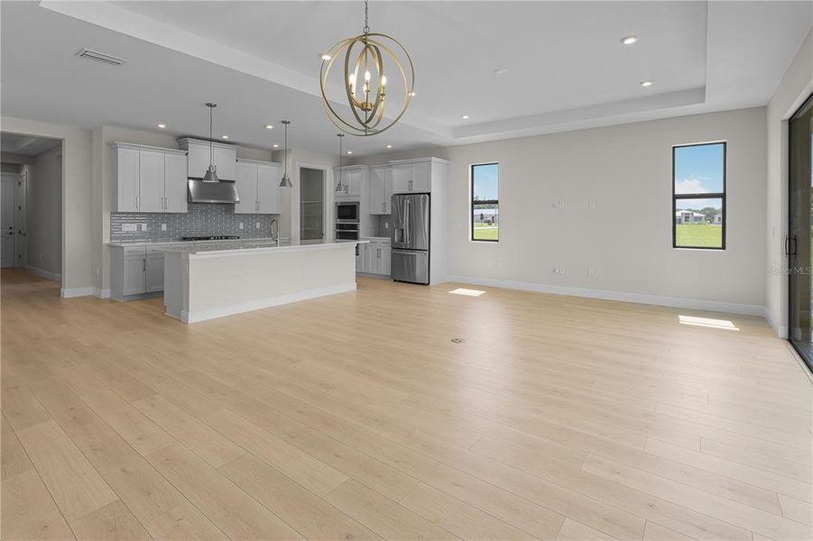 Spacious, unfurnished interior of a new home in Woodland Preserve, Parrish (Image 36).
