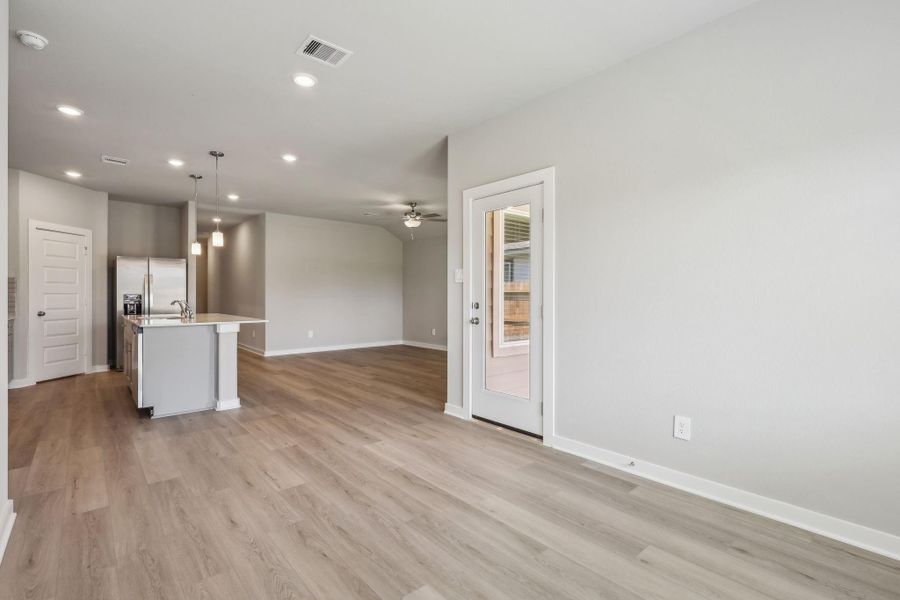 Photo is not of the actual home but is an inspirational photo of builder’s model home and may depict options, furnishings, and/or decorator features that are not included.