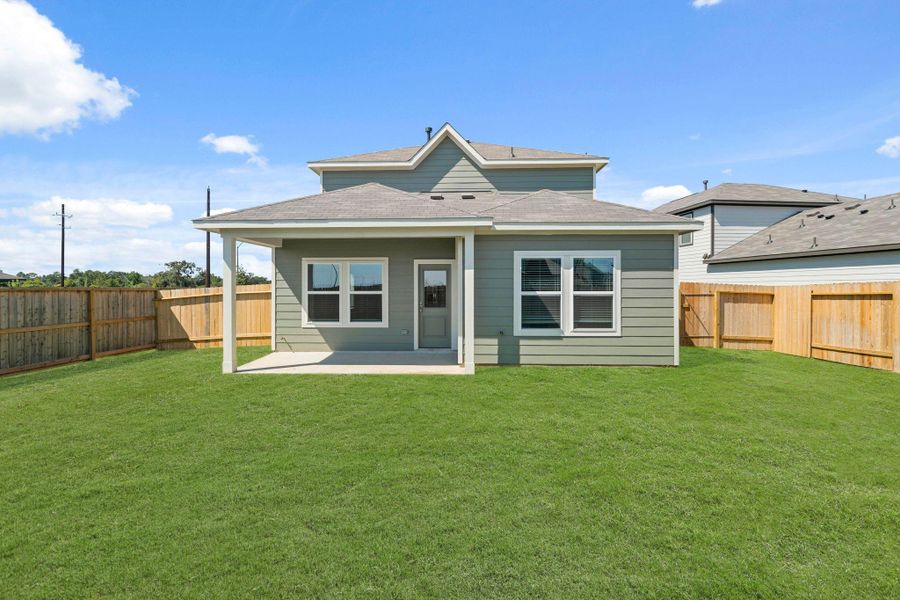 Exterior details and patio area of a home in Laurel Farms, Brookshire (Image 2). Exterior details and patio area of a home in Laurel Farms, Brookshire (Image 2).