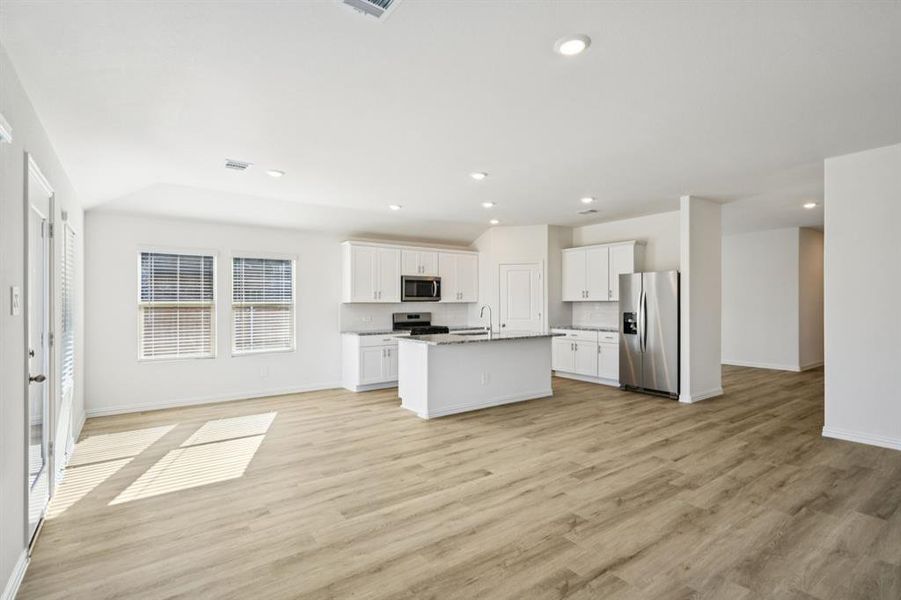 Photo is not of the actual home, but is an inspirational photo of builder’s model home and may depict options, furnishings, and/or decorator features that are not included.