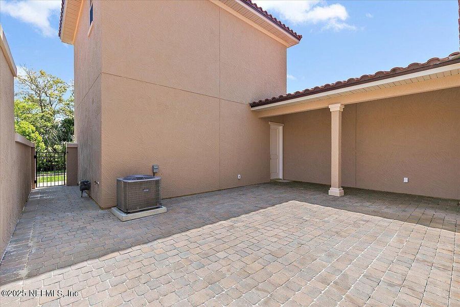 Image 40 of a home in . Image 40 of a home in .