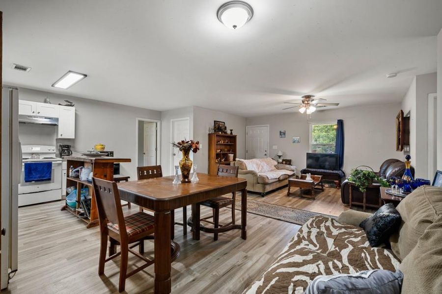 Image 26 of a home in . Image 26 of a home in .