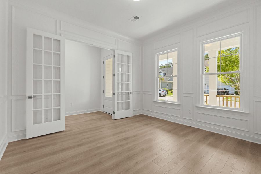 Spacious, unfurnished interior of a new home in , Moncks Corner (Image 37).