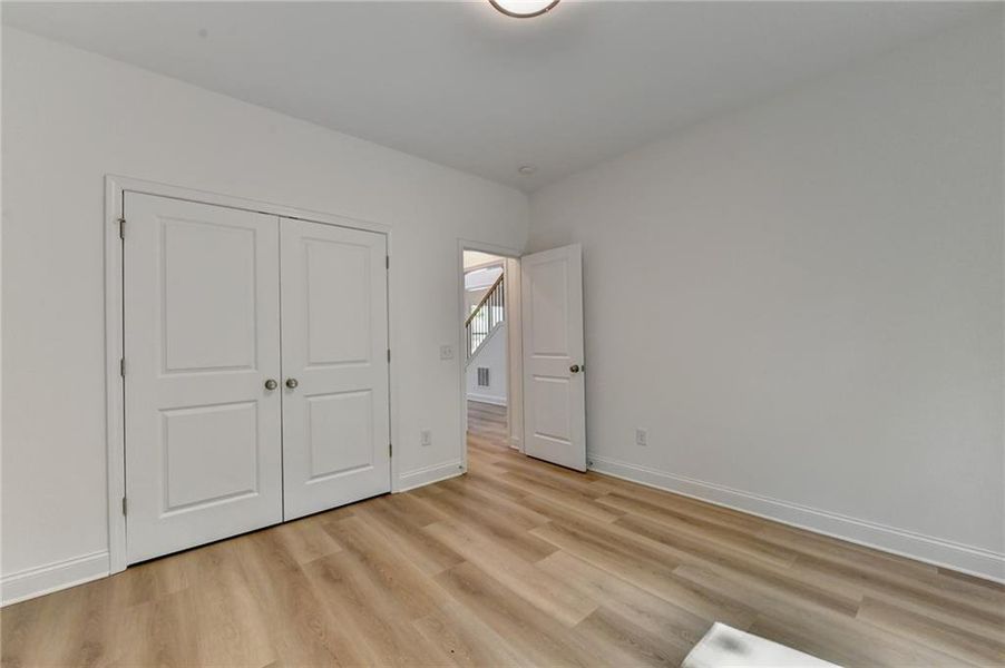 Spacious, unfurnished interior of a new home in , Gainesville (Image 46).