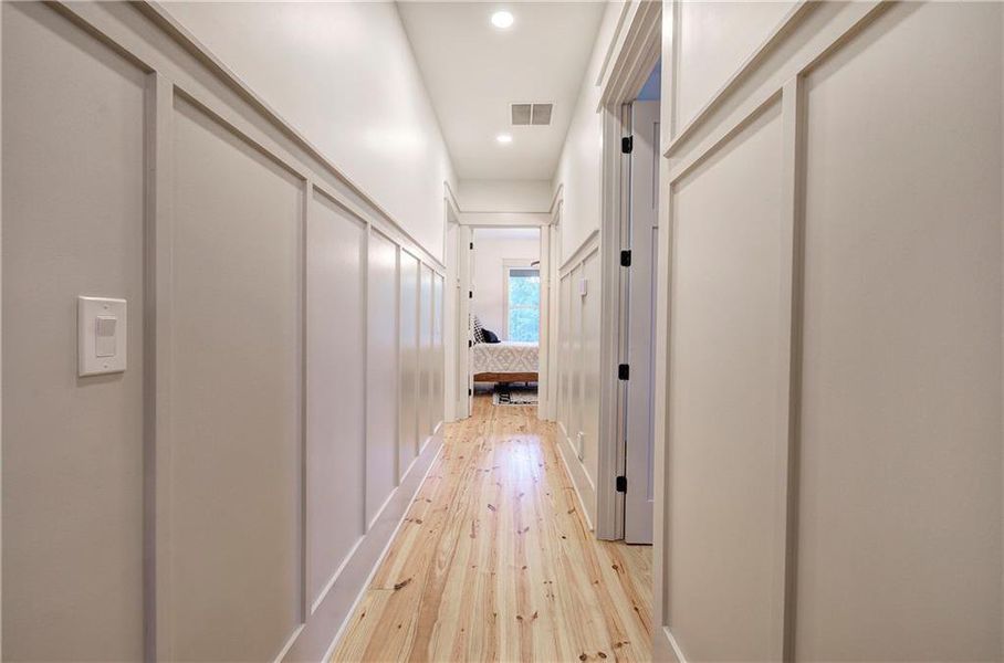 Spacious, unfurnished interior of a new home in , Temple (Image 22).