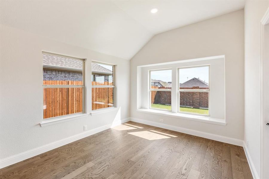 Spacious, unfurnished interior of a new home in Country Lakes Classic 60, Argyle (Image 27). Spacious, unfurnished interior of a new home in Country Lakes Classic 60, Argyle (Image 27).