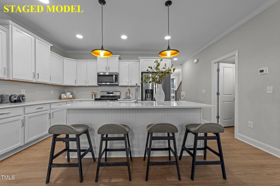 Staged Model (1) Staged Model (1)