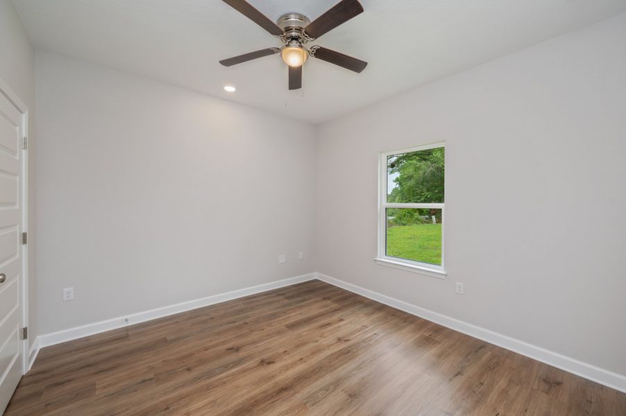 Spacious, unfurnished interior of a new home in Barton's Bend, Crestview (Image 23). Spacious, unfurnished interior of a new home in Barton's Bend, Crestview (Image 23).