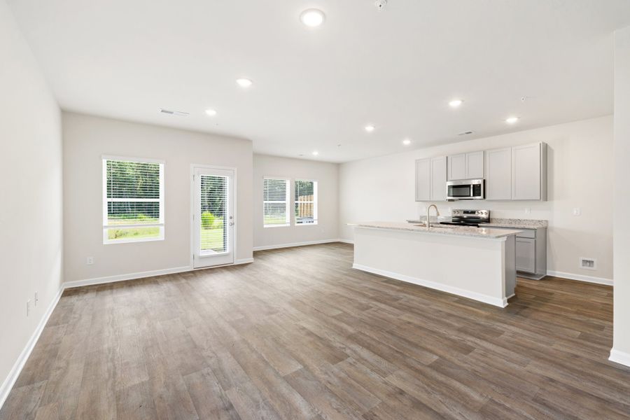 1,827sf New Home in Palmetto, GA.  - Slide 5