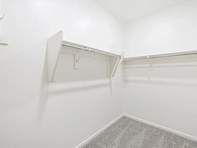 Spacious, unfurnished interior of a new home in Mandarina - Signature Series, Marana (Image 12).