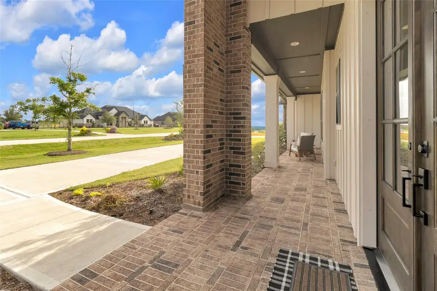 Welcoming covered front porch.