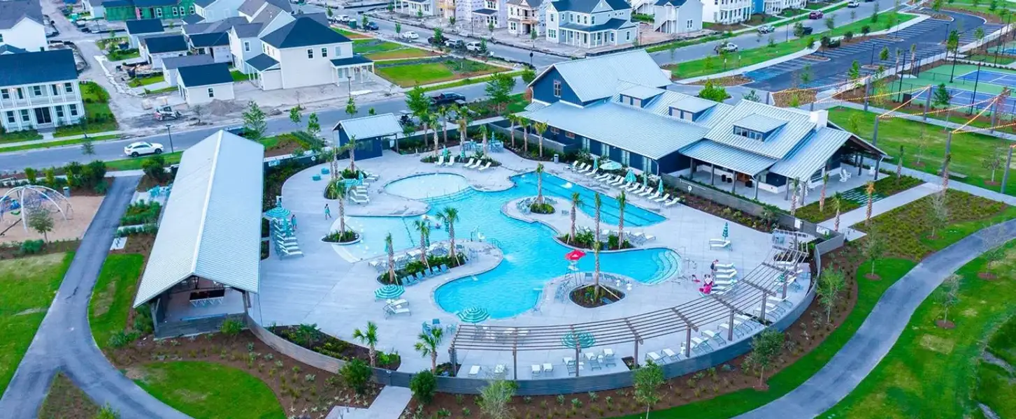 Community amenities in Midtown at Nexton, Summerville (Image 13).