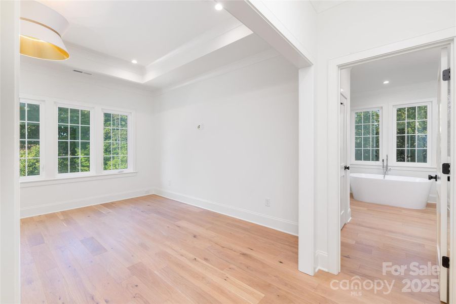 Spacious, unfurnished interior of a new home in , Charlotte (Image 14).