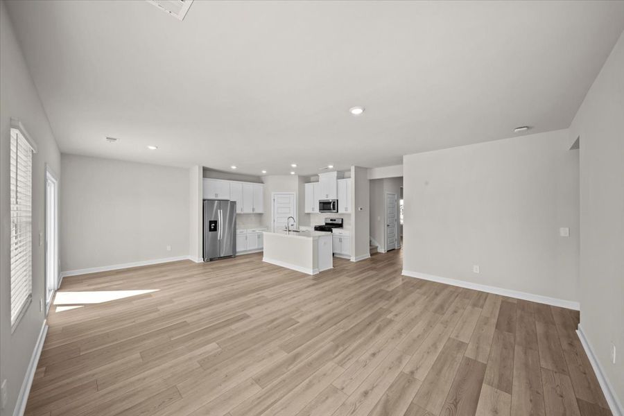 Spacious, unfurnished interior of a new home in Shiloh Valley, Piedmont (Image 14).